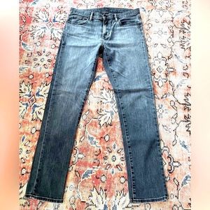 Uniqlo Jeans size 33x34 Slim Fit